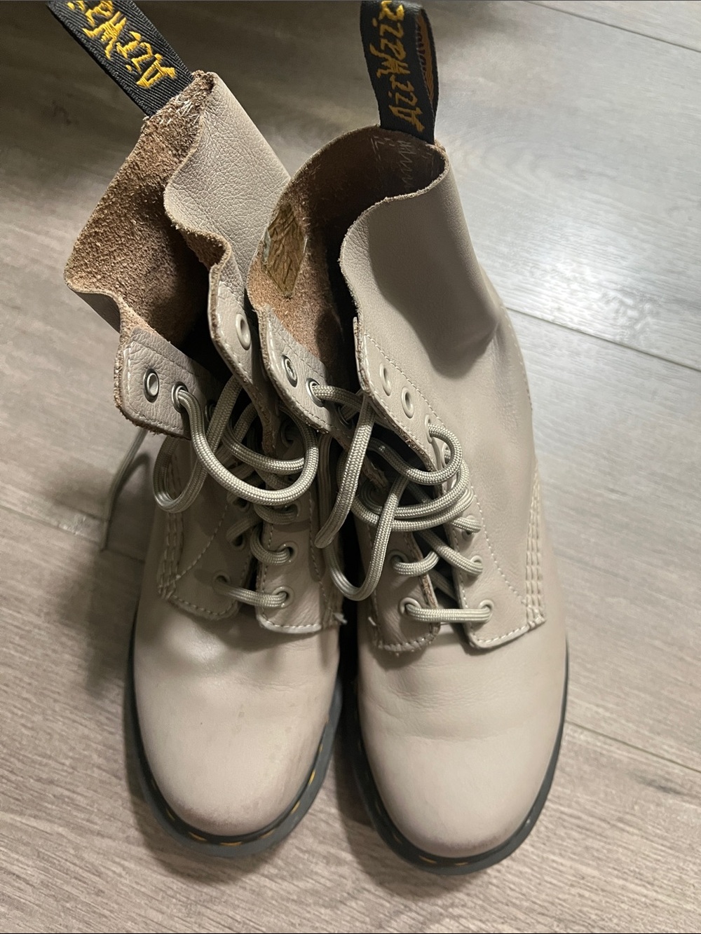 Dr. Martens Women's Lace-Up Boots with Super soft leather in Light Beige
